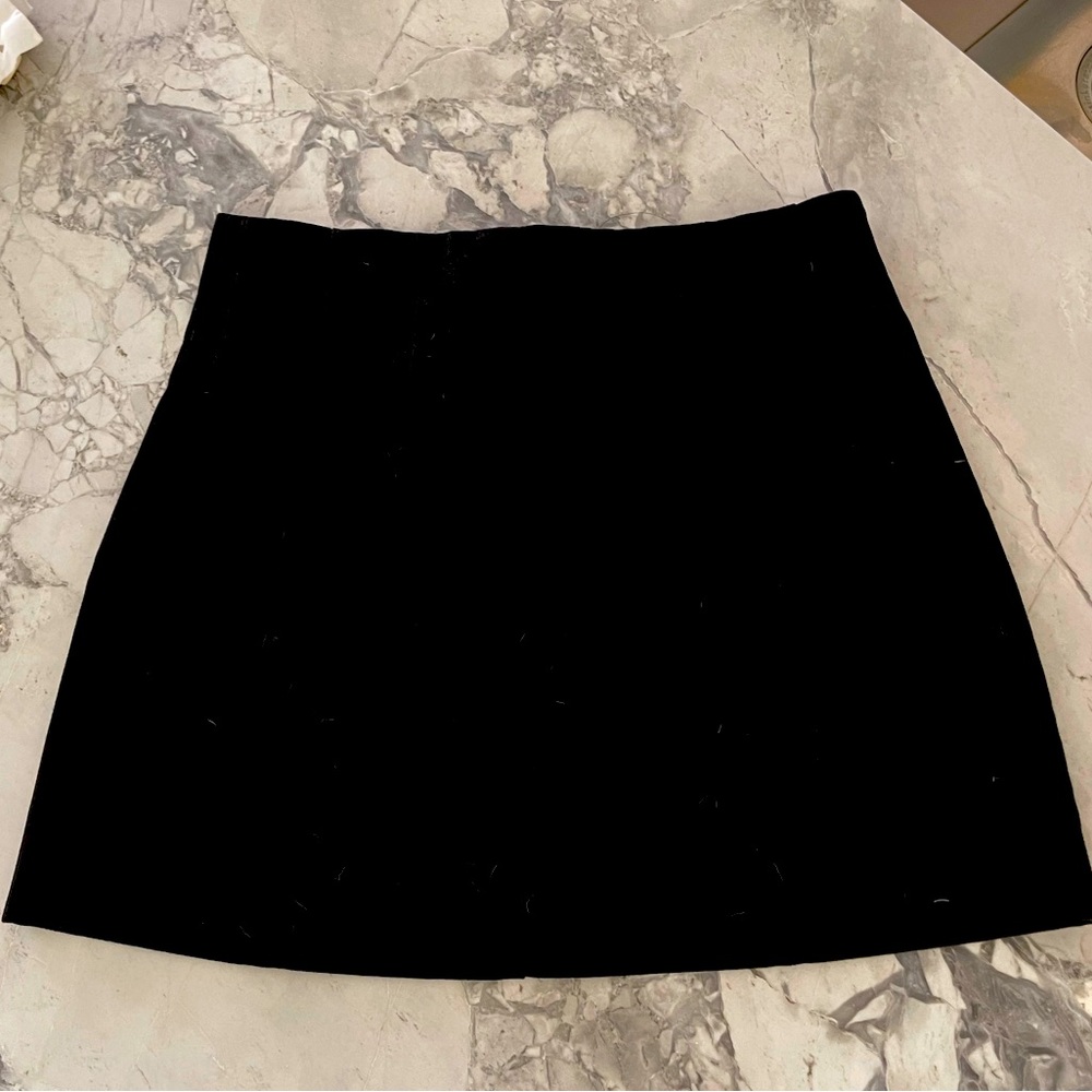 Pinch waist black Zara miniskirt